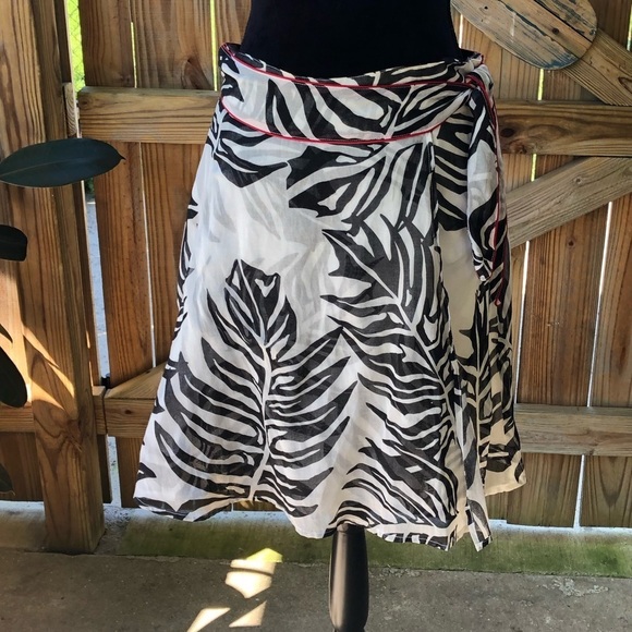 Free People Black & White Palm Leaf Midi Length Wrap Skirt Size 4